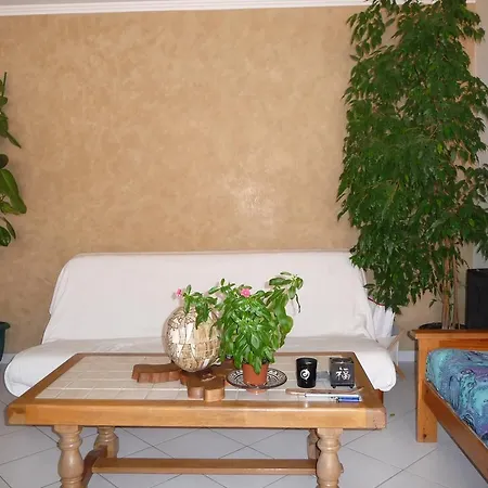 Baie Des Anges Homestay Nice